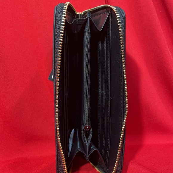 Badgley Mischka Wallet - Picture 9 of 14